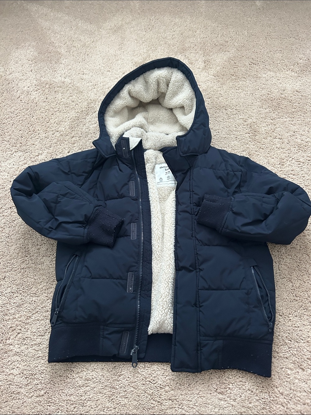 Abercrombie & Fitch Kids Navy Jacket with Cream Sherpa Lining size 9-10